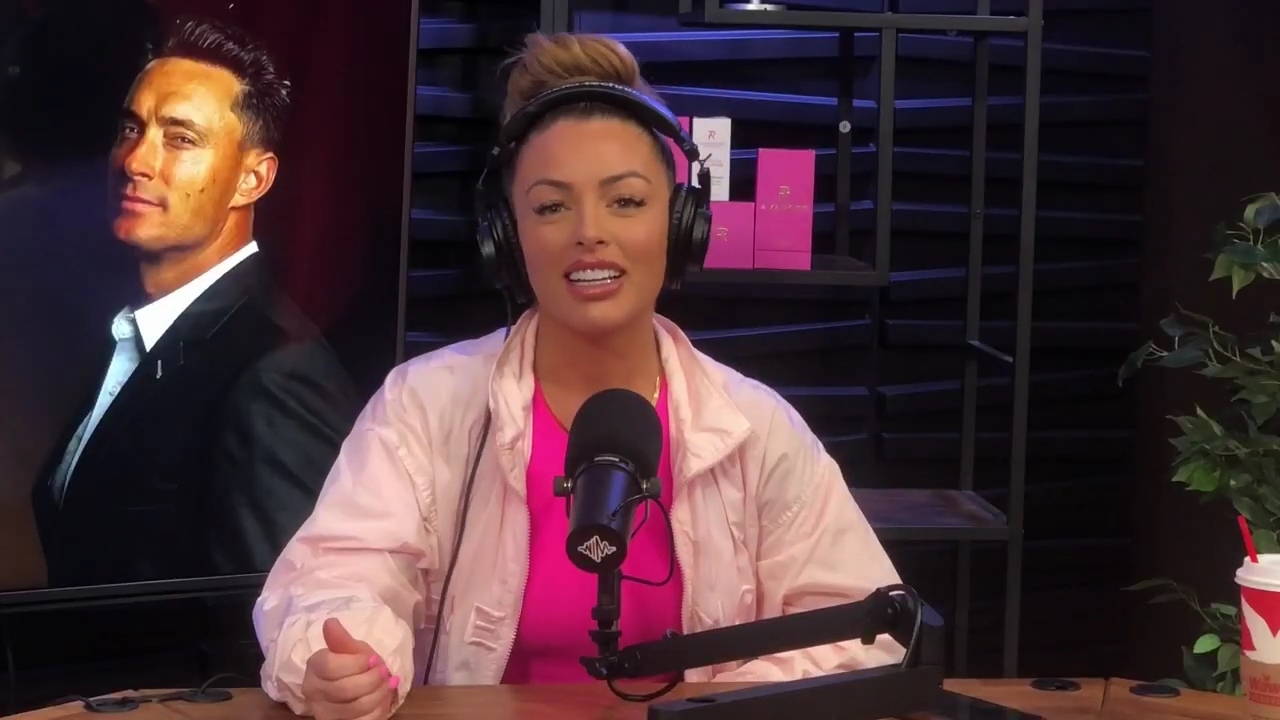 x2mate_com-Ep_16_-_Power_Alphas_Podcast__Relationship_Advice___Mandy_Saccomano__mp42362.jpg