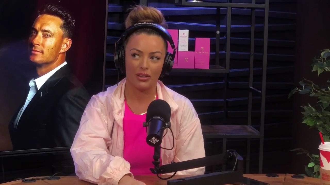 x2mate_com-Ep_16_-_Power_Alphas_Podcast__Relationship_Advice___Mandy_Saccomano__mp42384.jpg
