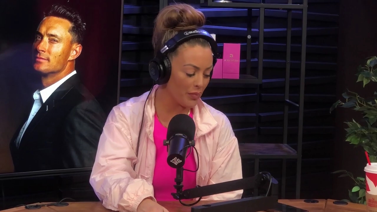 x2mate_com-Ep_16_-_Power_Alphas_Podcast__Relationship_Advice___Mandy_Saccomano__mp42386.jpg