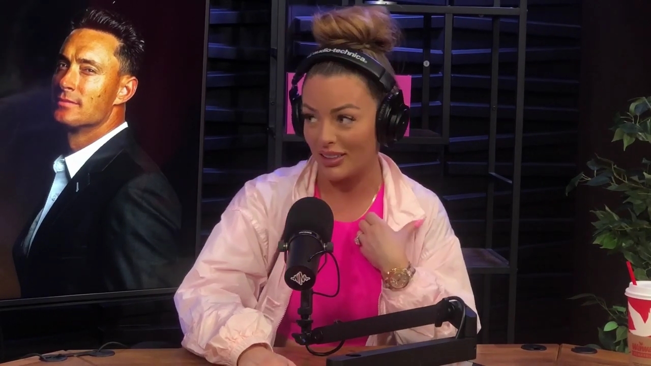 x2mate_com-Ep_16_-_Power_Alphas_Podcast__Relationship_Advice___Mandy_Saccomano__mp42402.jpg