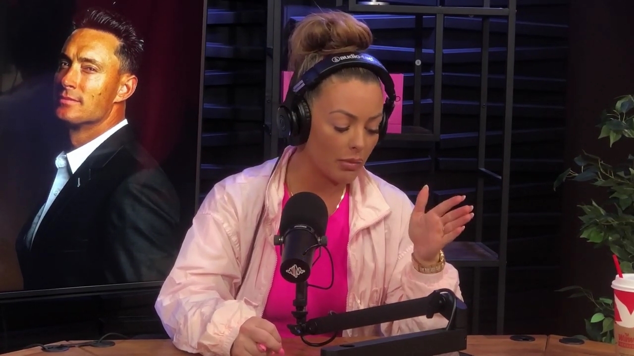 x2mate_com-Ep_16_-_Power_Alphas_Podcast__Relationship_Advice___Mandy_Saccomano__mp42414.jpg