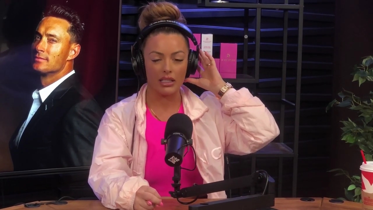 x2mate_com-Ep_16_-_Power_Alphas_Podcast__Relationship_Advice___Mandy_Saccomano__mp42425.jpg