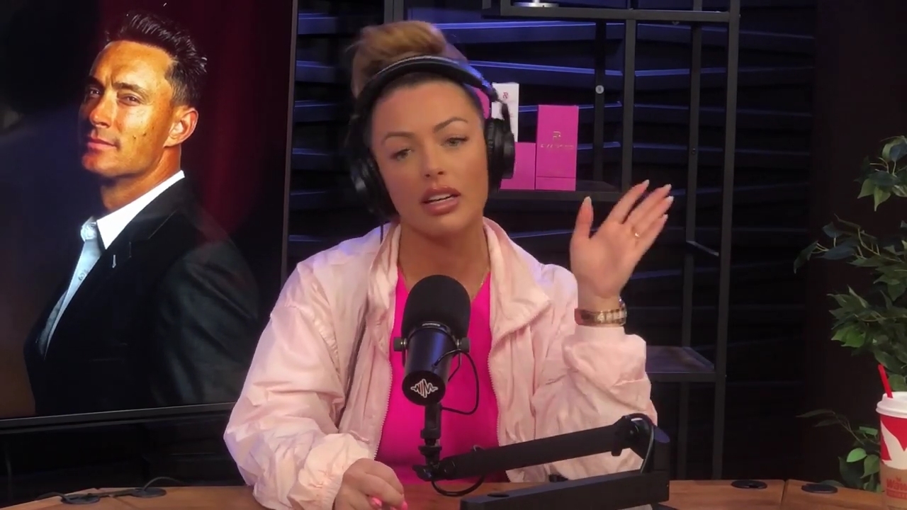 x2mate_com-Ep_16_-_Power_Alphas_Podcast__Relationship_Advice___Mandy_Saccomano__mp42430.jpg