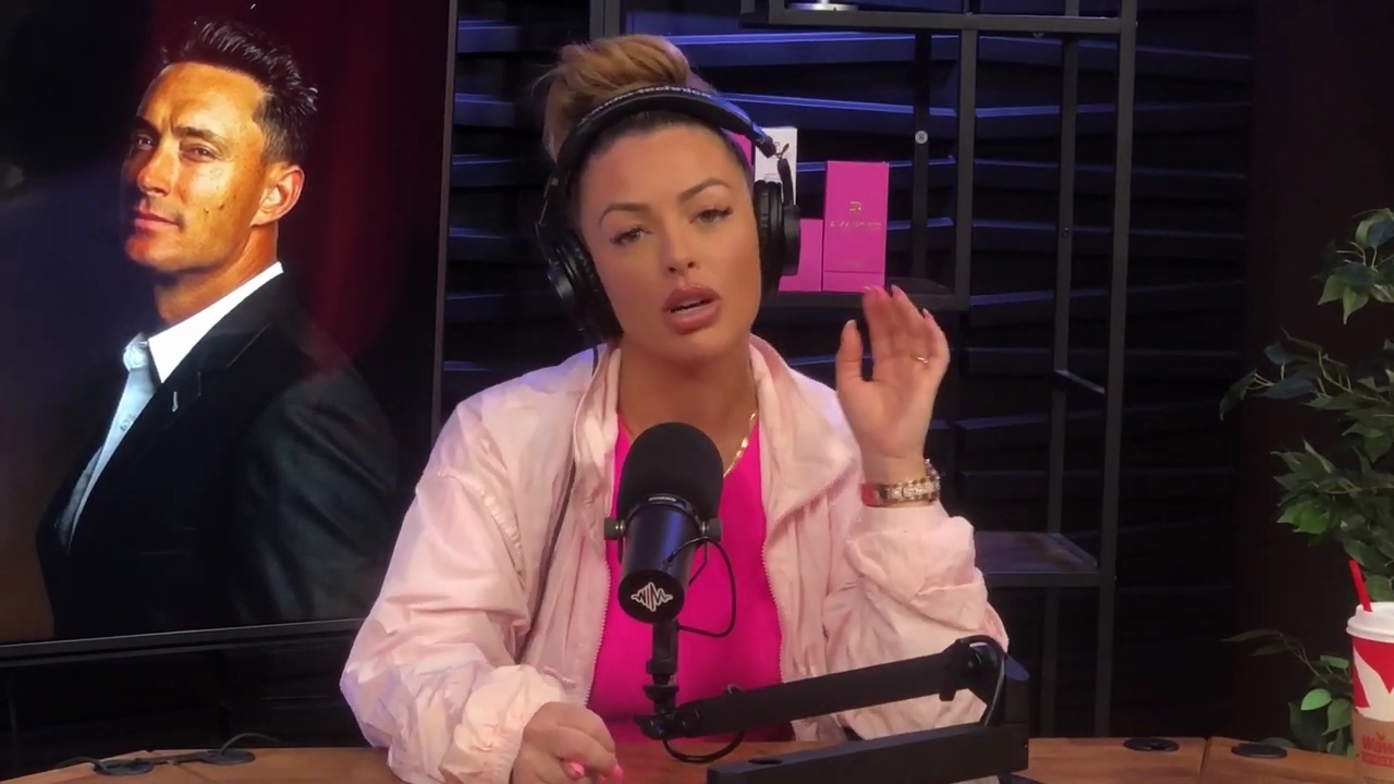 x2mate_com-Ep_16_-_Power_Alphas_Podcast__Relationship_Advice___Mandy_Saccomano__mp42431.jpg