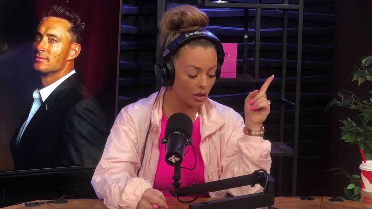 x2mate_com-Ep_16_-_Power_Alphas_Podcast__Relationship_Advice___Mandy_Saccomano__mp42433.jpg