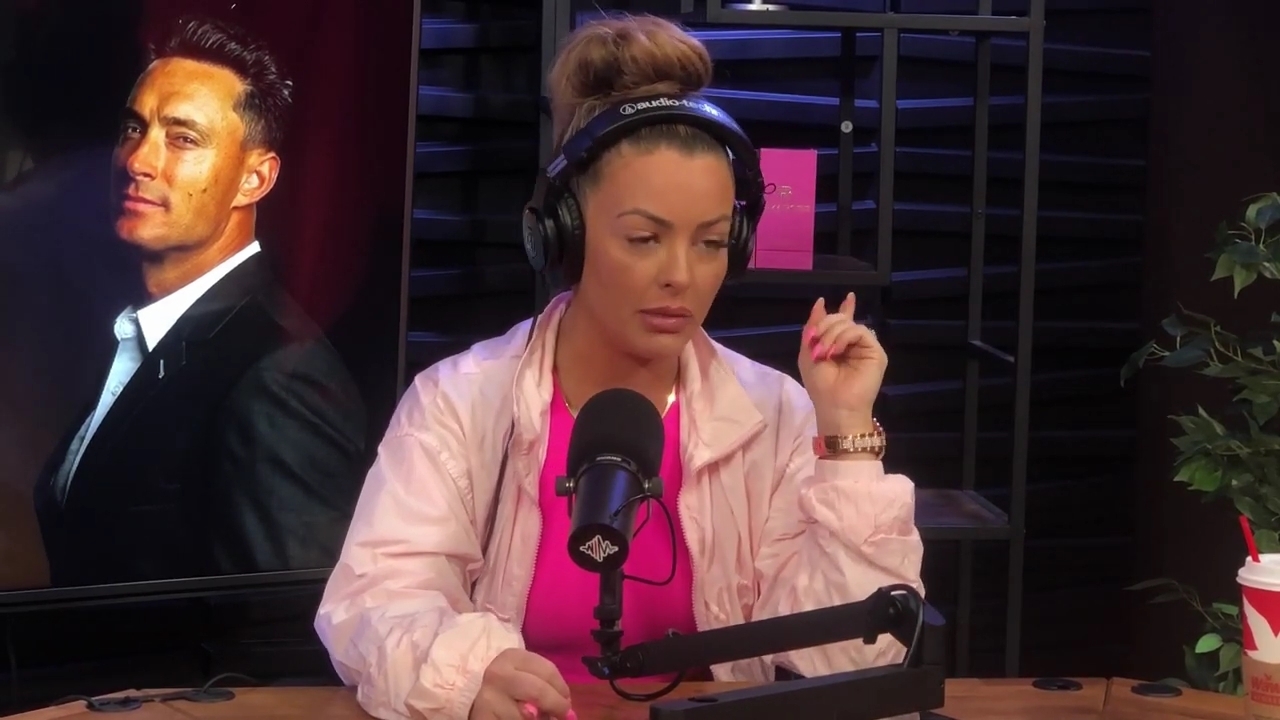 x2mate_com-Ep_16_-_Power_Alphas_Podcast__Relationship_Advice___Mandy_Saccomano__mp42439.jpg