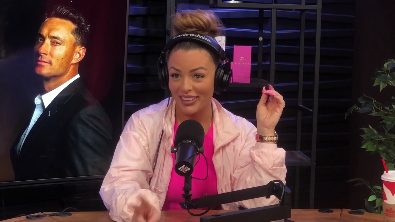 x2mate_com-Ep_16_-_Power_Alphas_Podcast__Relationship_Advice___Mandy_Saccomano__mp42447.jpg