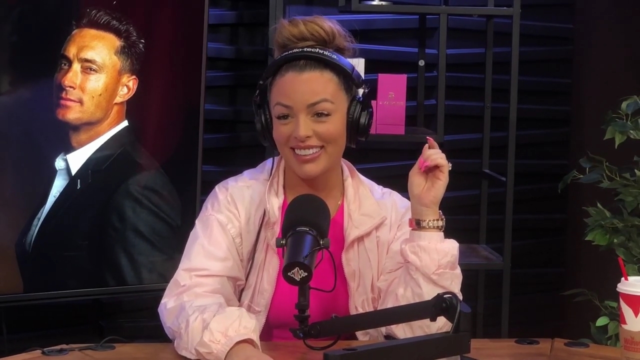 x2mate_com-Ep_16_-_Power_Alphas_Podcast__Relationship_Advice___Mandy_Saccomano__mp42450.jpg