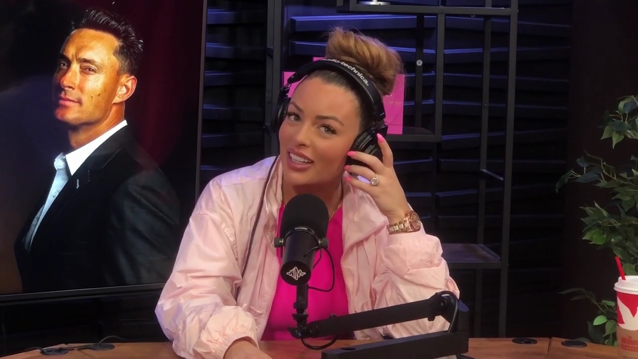 x2mate_com-Ep_16_-_Power_Alphas_Podcast__Relationship_Advice___Mandy_Saccomano__mp42453.jpg