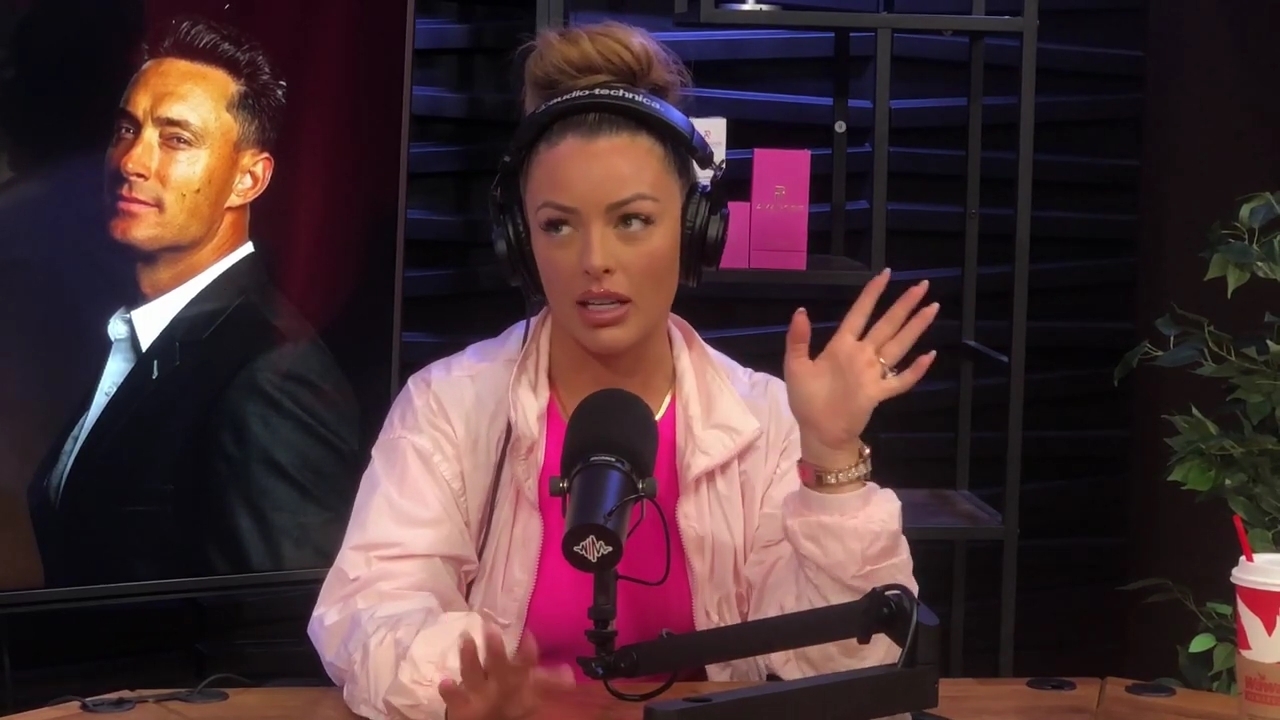 x2mate_com-Ep_16_-_Power_Alphas_Podcast__Relationship_Advice___Mandy_Saccomano__mp42458.jpg