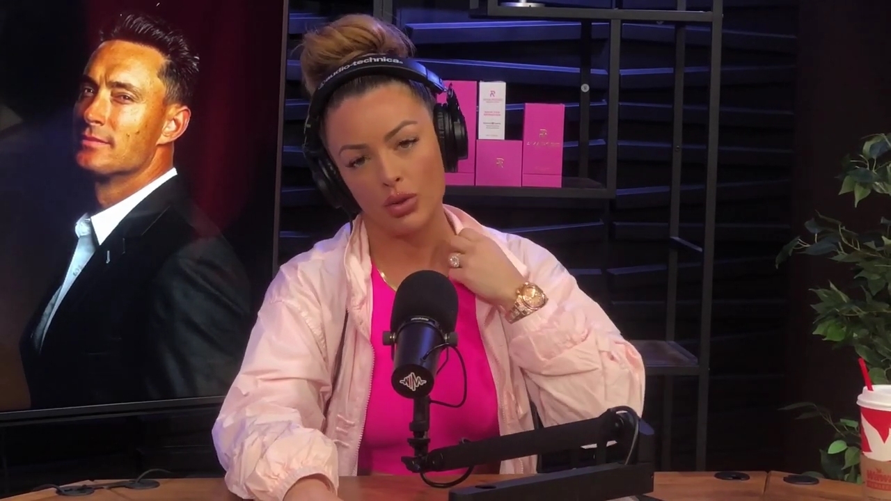 x2mate_com-Ep_16_-_Power_Alphas_Podcast__Relationship_Advice___Mandy_Saccomano__mp42466.jpg