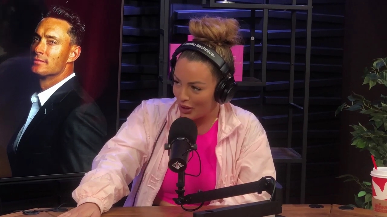 x2mate_com-Ep_16_-_Power_Alphas_Podcast__Relationship_Advice___Mandy_Saccomano__mp42477.jpg
