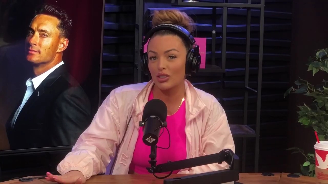 x2mate_com-Ep_16_-_Power_Alphas_Podcast__Relationship_Advice___Mandy_Saccomano__mp42483.jpg