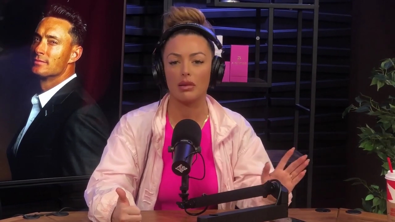 x2mate_com-Ep_16_-_Power_Alphas_Podcast__Relationship_Advice___Mandy_Saccomano__mp42554.jpg