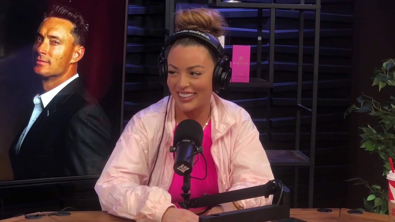 x2mate_com-Ep_16_-_Power_Alphas_Podcast__Relationship_Advice___Mandy_Saccomano__mp42608.jpg