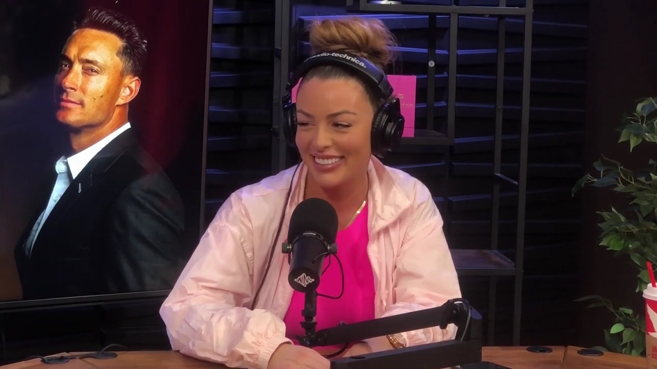 x2mate_com-Ep_16_-_Power_Alphas_Podcast__Relationship_Advice___Mandy_Saccomano__mp42609.jpg
