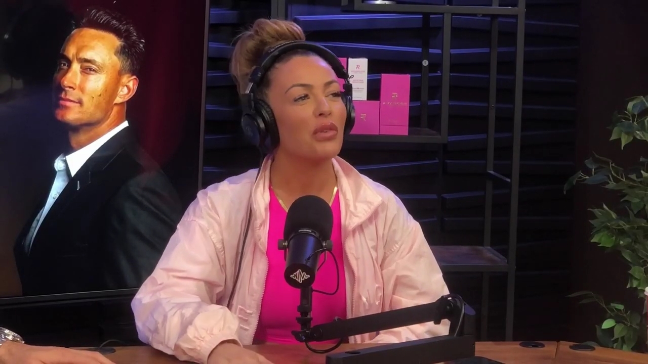 x2mate_com-Ep_16_-_Power_Alphas_Podcast__Relationship_Advice___Mandy_Saccomano__mp42674.jpg