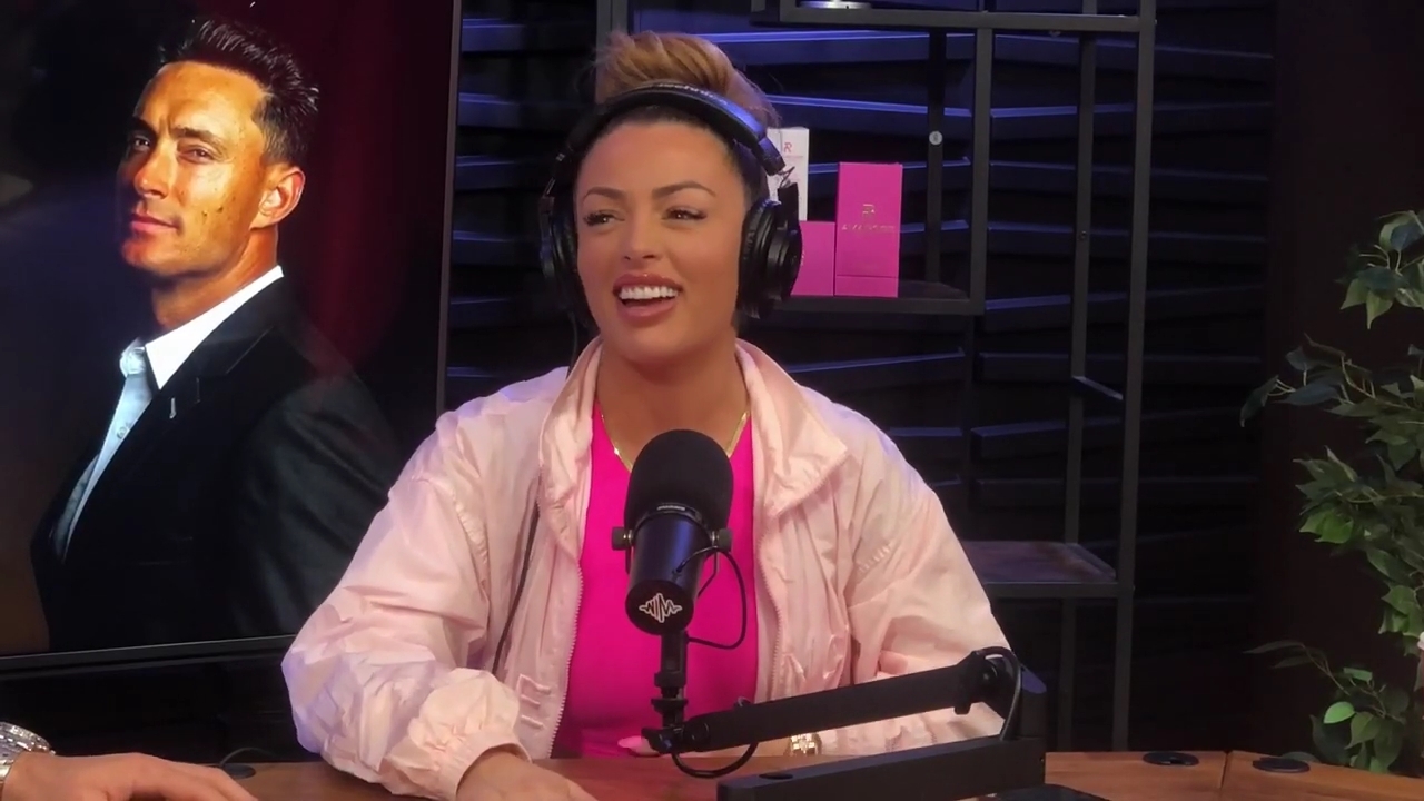 x2mate_com-Ep_16_-_Power_Alphas_Podcast__Relationship_Advice___Mandy_Saccomano__mp42675.jpg