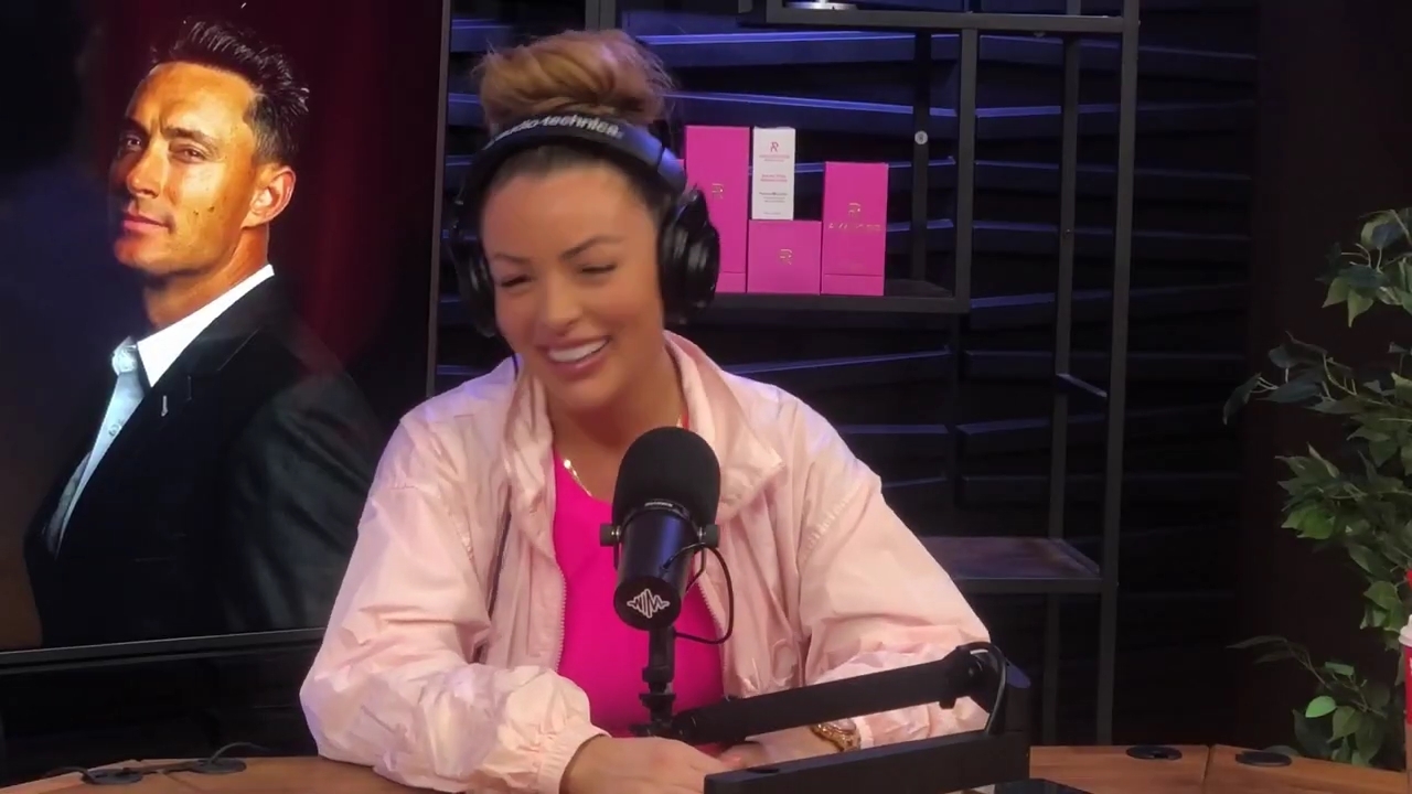 x2mate_com-Ep_16_-_Power_Alphas_Podcast__Relationship_Advice___Mandy_Saccomano__mp42690.jpg