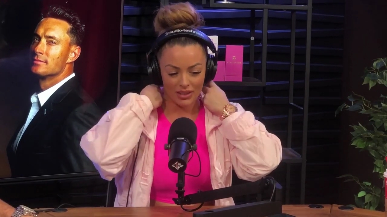 x2mate_com-Ep_16_-_Power_Alphas_Podcast__Relationship_Advice___Mandy_Saccomano__mp42710.jpg