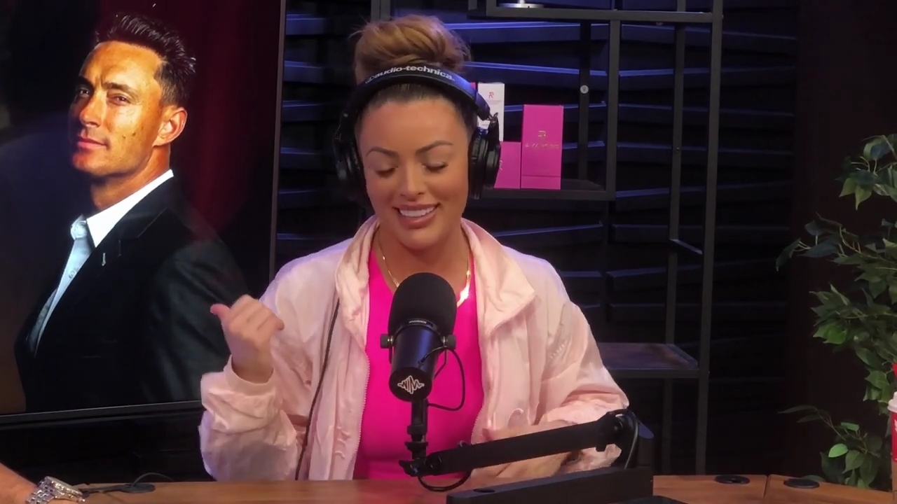 x2mate_com-Ep_16_-_Power_Alphas_Podcast__Relationship_Advice___Mandy_Saccomano__mp42714.jpg