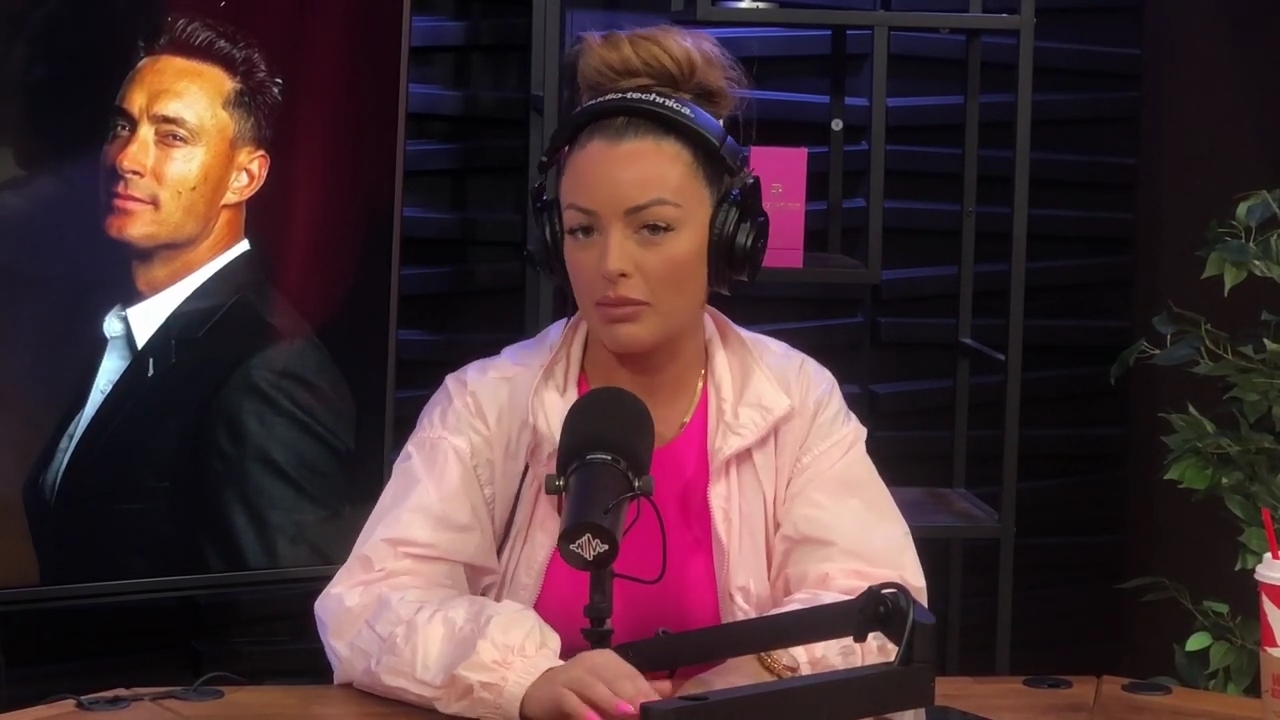 x2mate_com-Ep_16_-_Power_Alphas_Podcast__Relationship_Advice___Mandy_Saccomano__mp42780.jpg