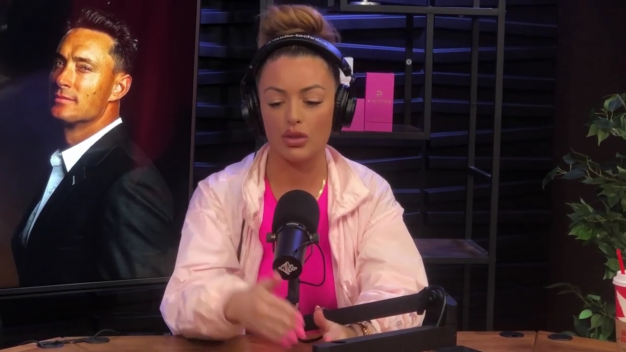 x2mate_com-Ep_16_-_Power_Alphas_Podcast__Relationship_Advice___Mandy_Saccomano__mp42791.jpg