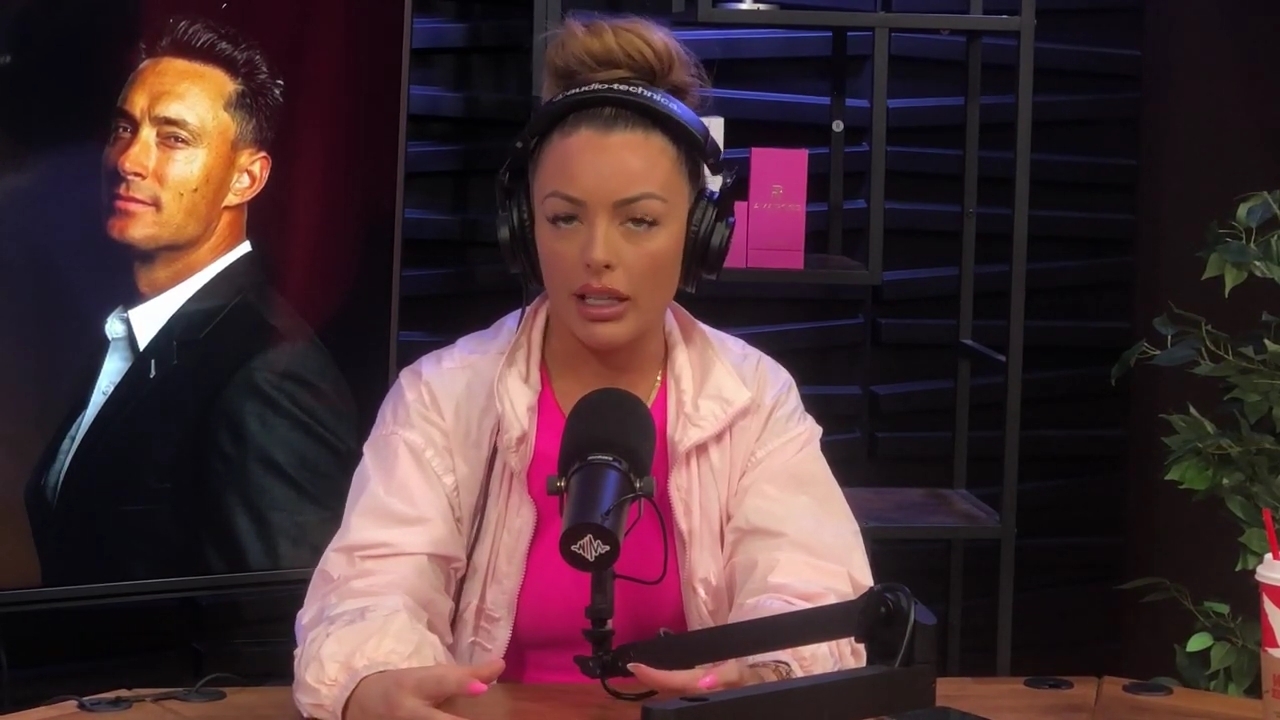x2mate_com-Ep_16_-_Power_Alphas_Podcast__Relationship_Advice___Mandy_Saccomano__mp42796.jpg