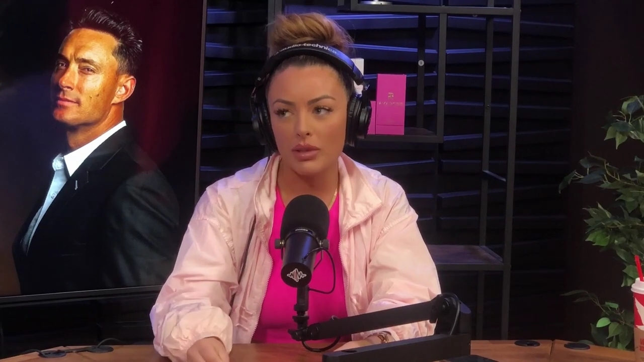 x2mate_com-Ep_16_-_Power_Alphas_Podcast__Relationship_Advice___Mandy_Saccomano__mp42802.jpg