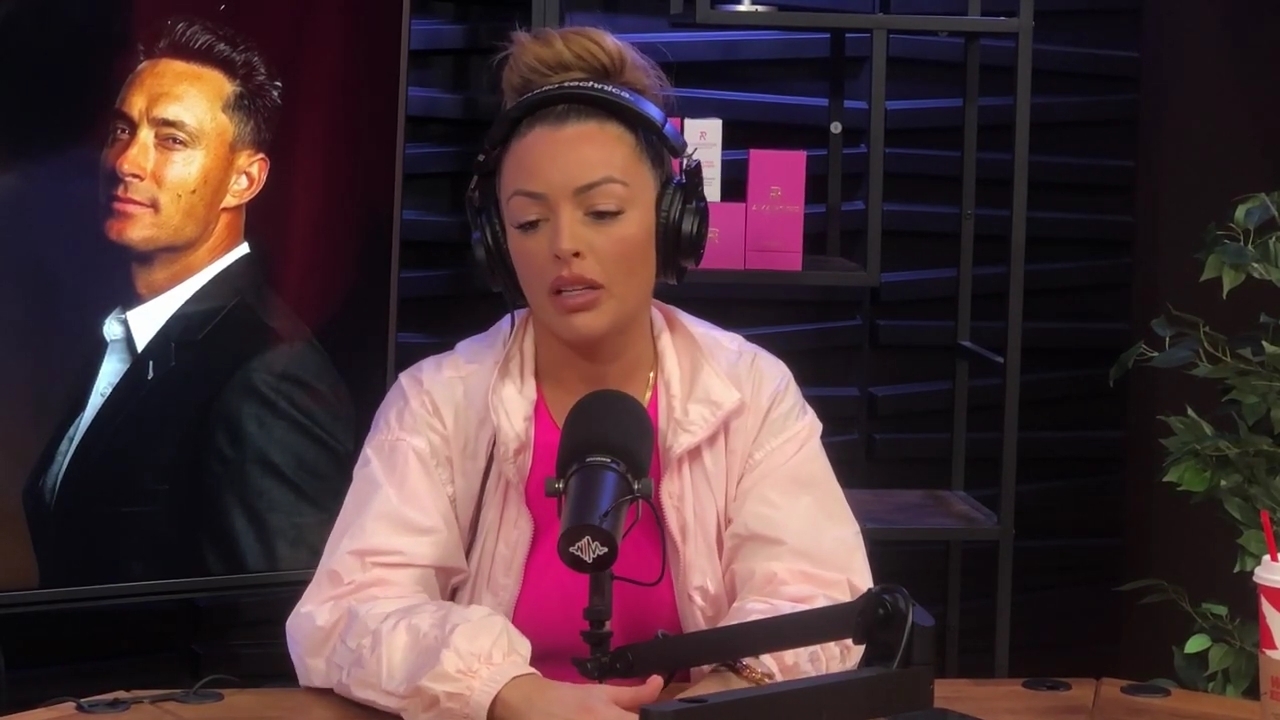 x2mate_com-Ep_16_-_Power_Alphas_Podcast__Relationship_Advice___Mandy_Saccomano__mp42825.jpg