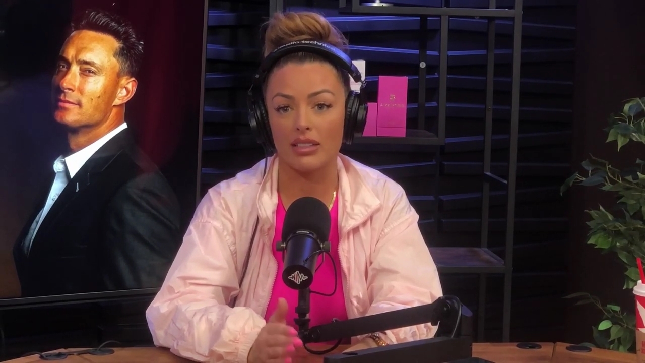 x2mate_com-Ep_16_-_Power_Alphas_Podcast__Relationship_Advice___Mandy_Saccomano__mp42834.jpg