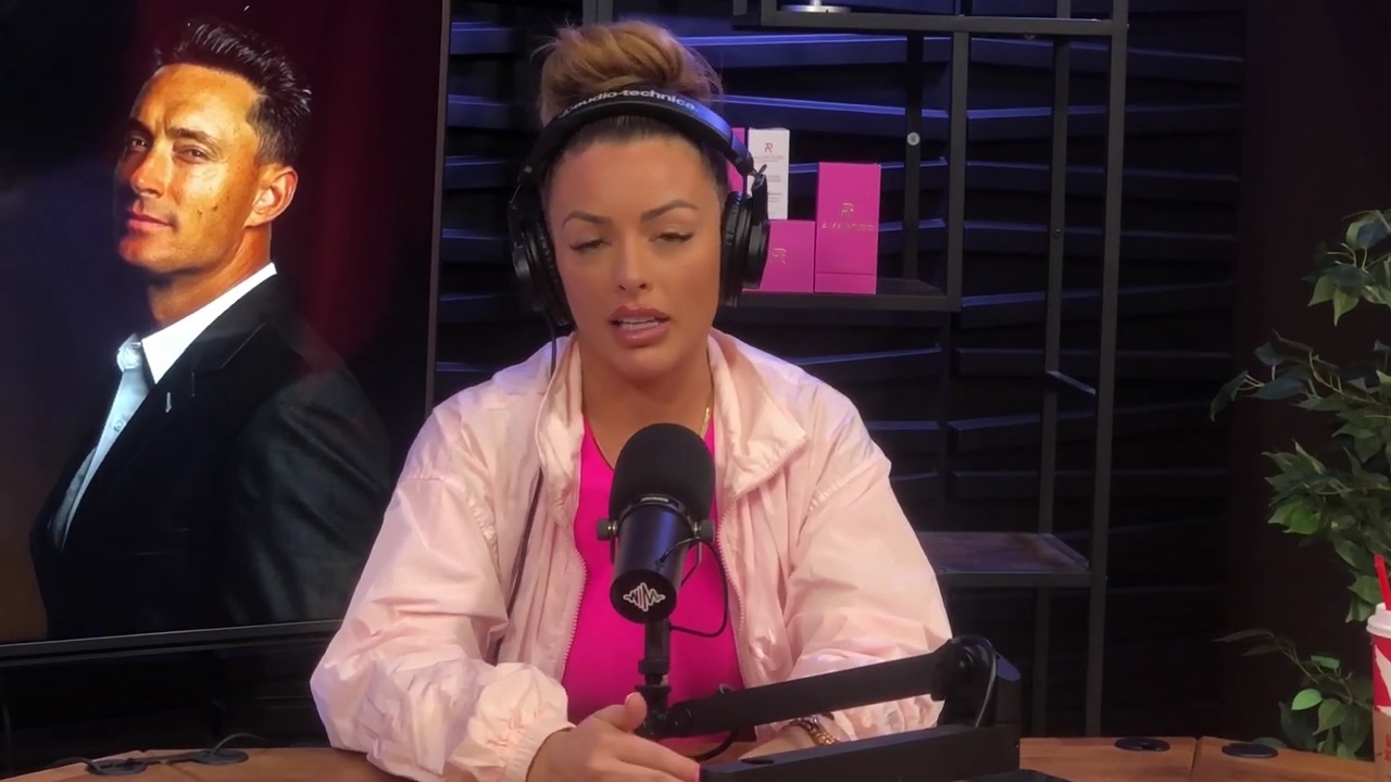 x2mate_com-Ep_16_-_Power_Alphas_Podcast__Relationship_Advice___Mandy_Saccomano__mp42838.jpg