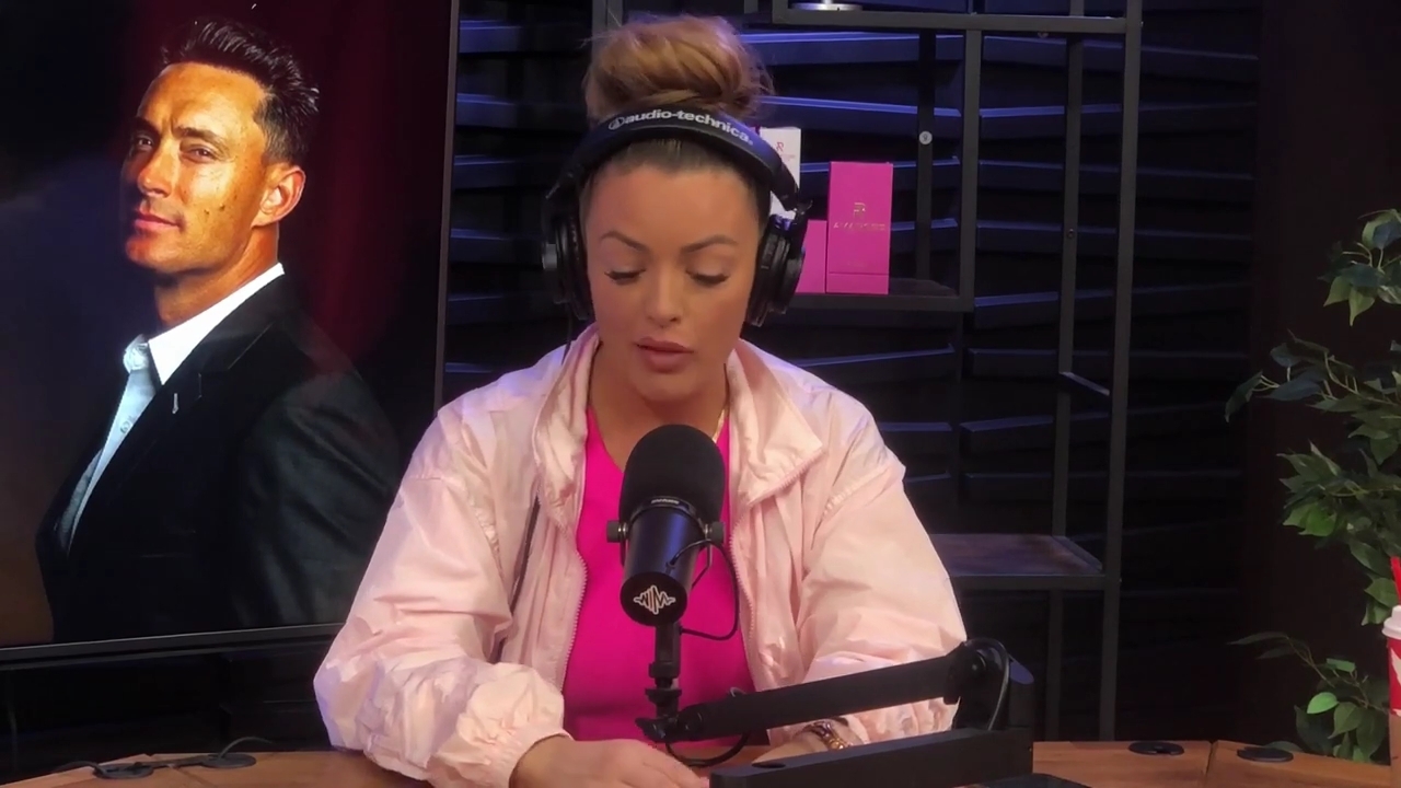 x2mate_com-Ep_16_-_Power_Alphas_Podcast__Relationship_Advice___Mandy_Saccomano__mp42852.jpg