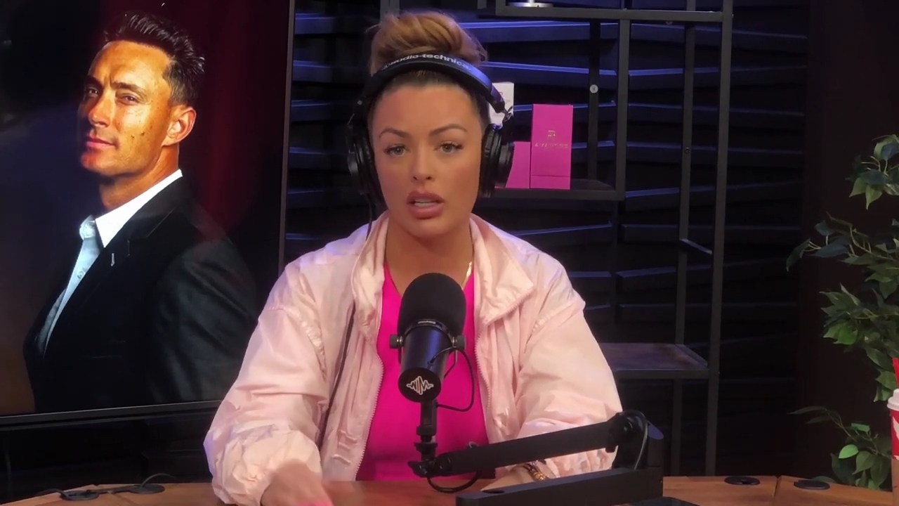 x2mate_com-Ep_16_-_Power_Alphas_Podcast__Relationship_Advice___Mandy_Saccomano__mp42853.jpg