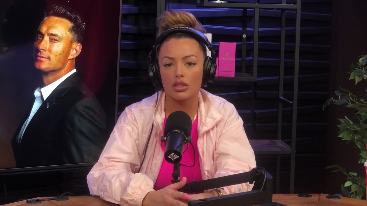 x2mate_com-Ep_16_-_Power_Alphas_Podcast__Relationship_Advice___Mandy_Saccomano__mp42867.jpg