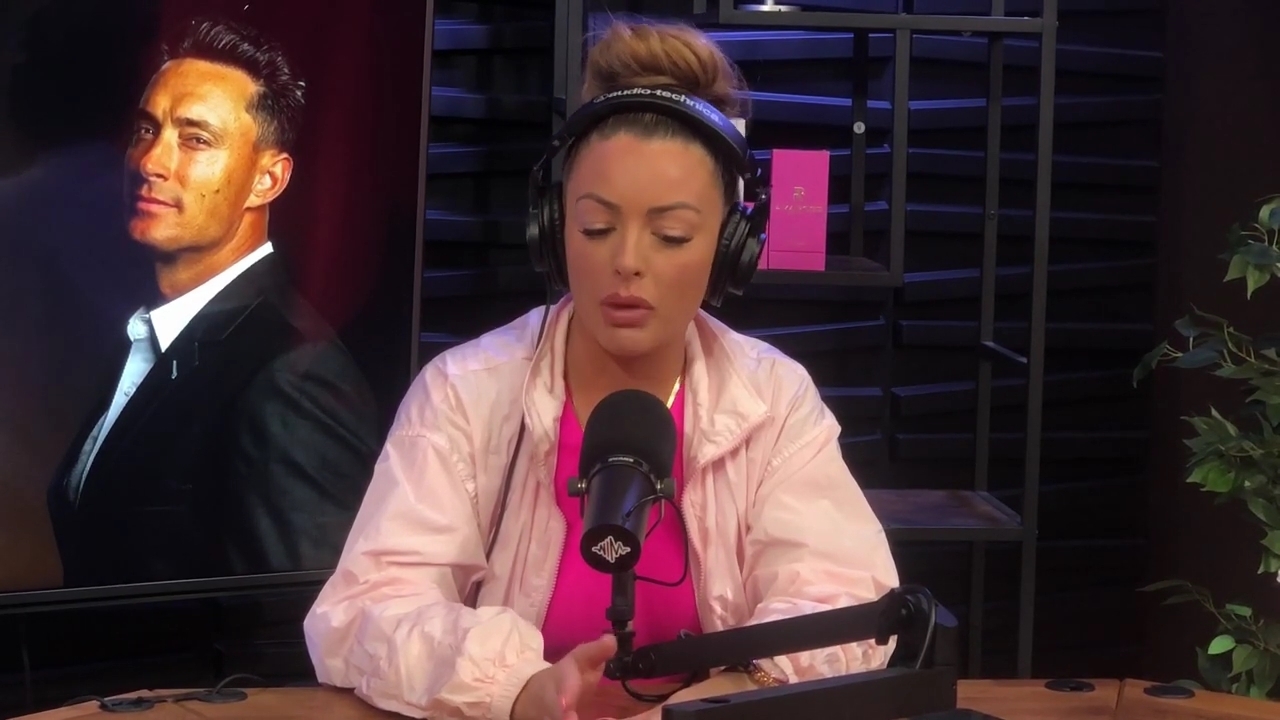 x2mate_com-Ep_16_-_Power_Alphas_Podcast__Relationship_Advice___Mandy_Saccomano__mp42900.jpg