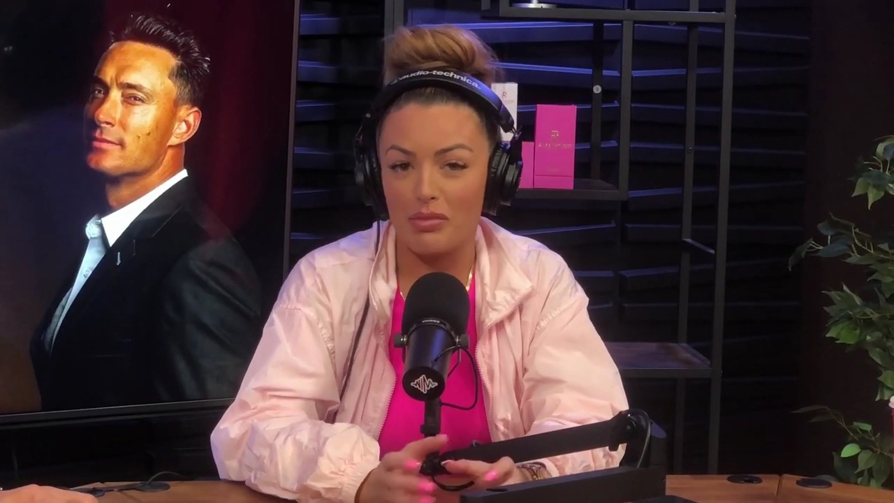 x2mate_com-Ep_16_-_Power_Alphas_Podcast__Relationship_Advice___Mandy_Saccomano__mp42939.jpg