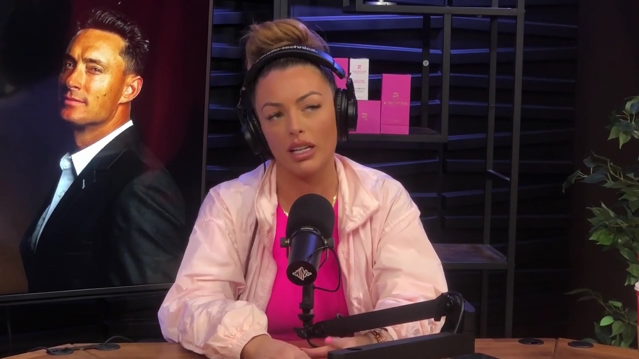x2mate_com-Ep_16_-_Power_Alphas_Podcast__Relationship_Advice___Mandy_Saccomano__mp42956.jpg