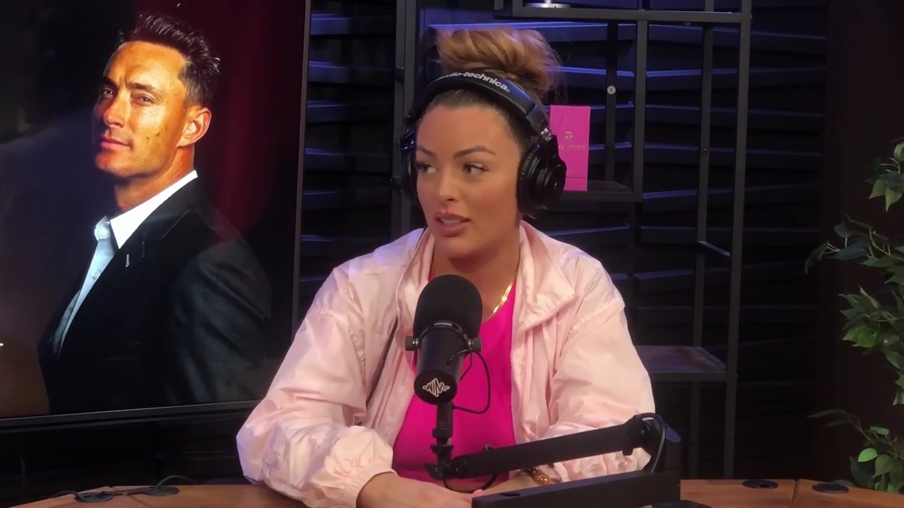 x2mate_com-Ep_16_-_Power_Alphas_Podcast__Relationship_Advice___Mandy_Saccomano__mp43001.jpg