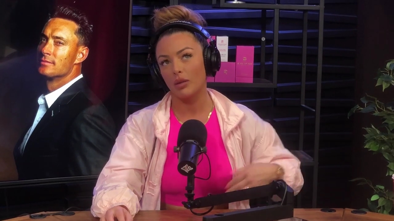 x2mate_com-Ep_16_-_Power_Alphas_Podcast__Relationship_Advice___Mandy_Saccomano__mp43087.jpg