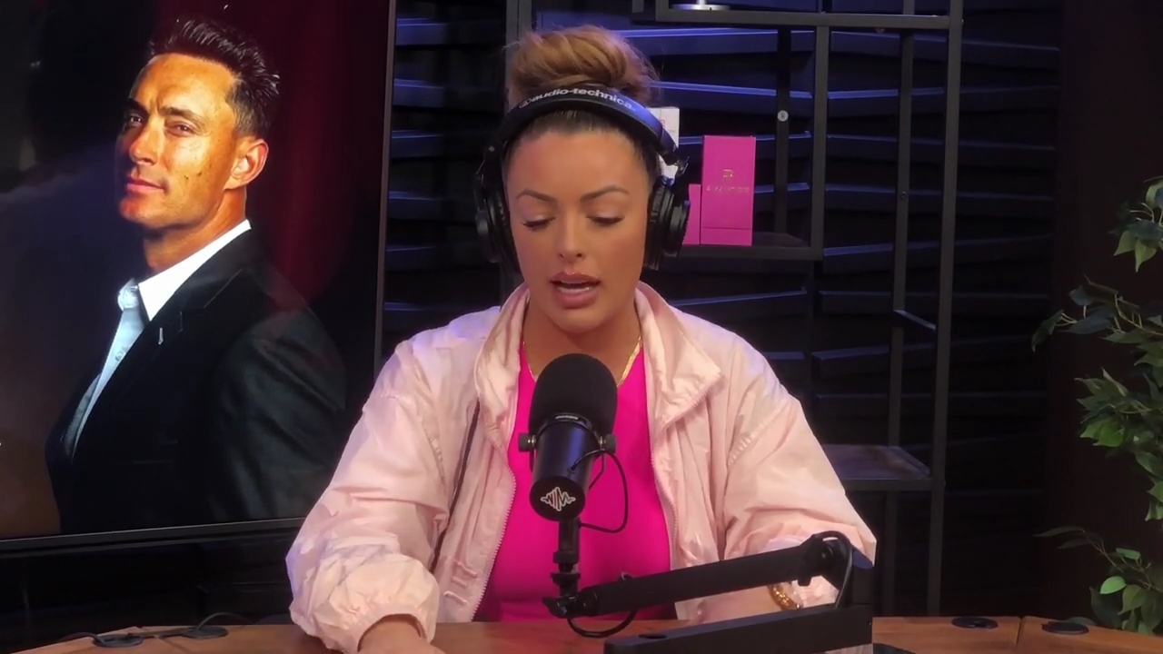 x2mate_com-Ep_16_-_Power_Alphas_Podcast__Relationship_Advice___Mandy_Saccomano__mp43111.jpg