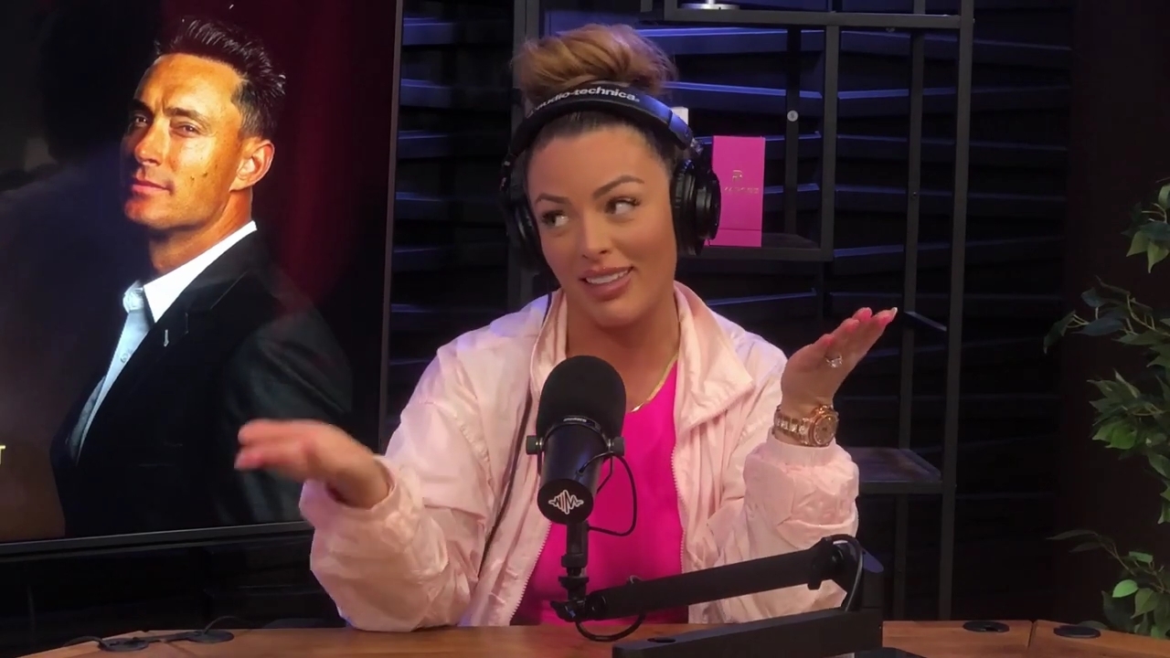 x2mate_com-Ep_16_-_Power_Alphas_Podcast__Relationship_Advice___Mandy_Saccomano__mp43122.jpg