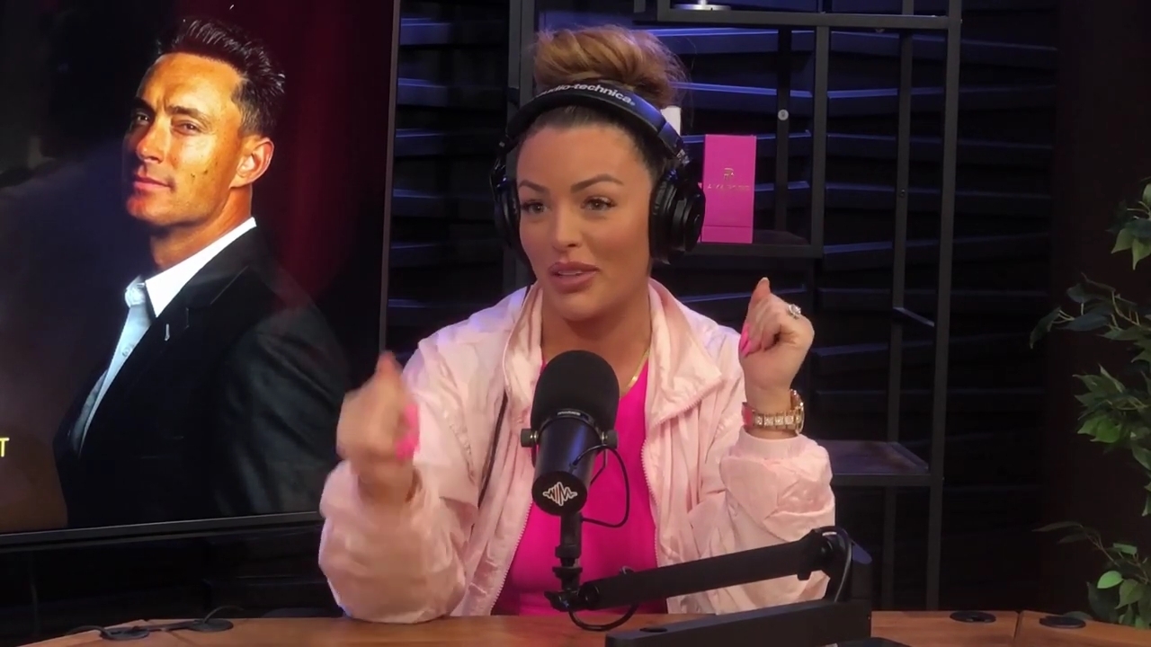 x2mate_com-Ep_16_-_Power_Alphas_Podcast__Relationship_Advice___Mandy_Saccomano__mp43131.jpg