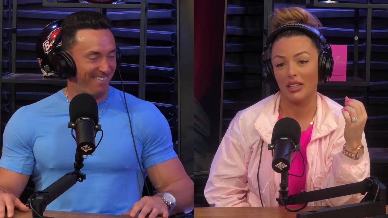 x2mate_com-Ep_16_-_Power_Alphas_Podcast__Relationship_Advice___Mandy_Saccomano__mp43313.jpg