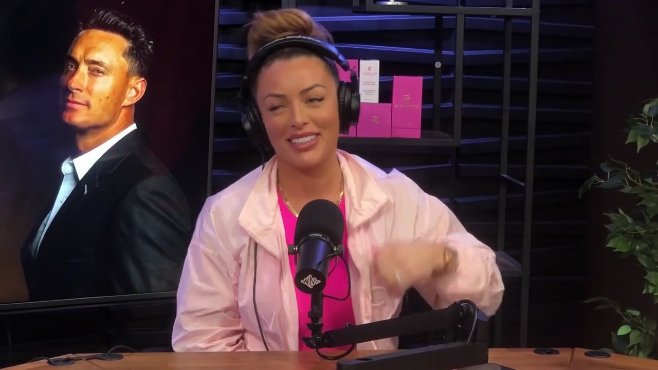 x2mate_com-Ep_16_-_Power_Alphas_Podcast__Relationship_Advice___Mandy_Saccomano__mp43325.jpg
