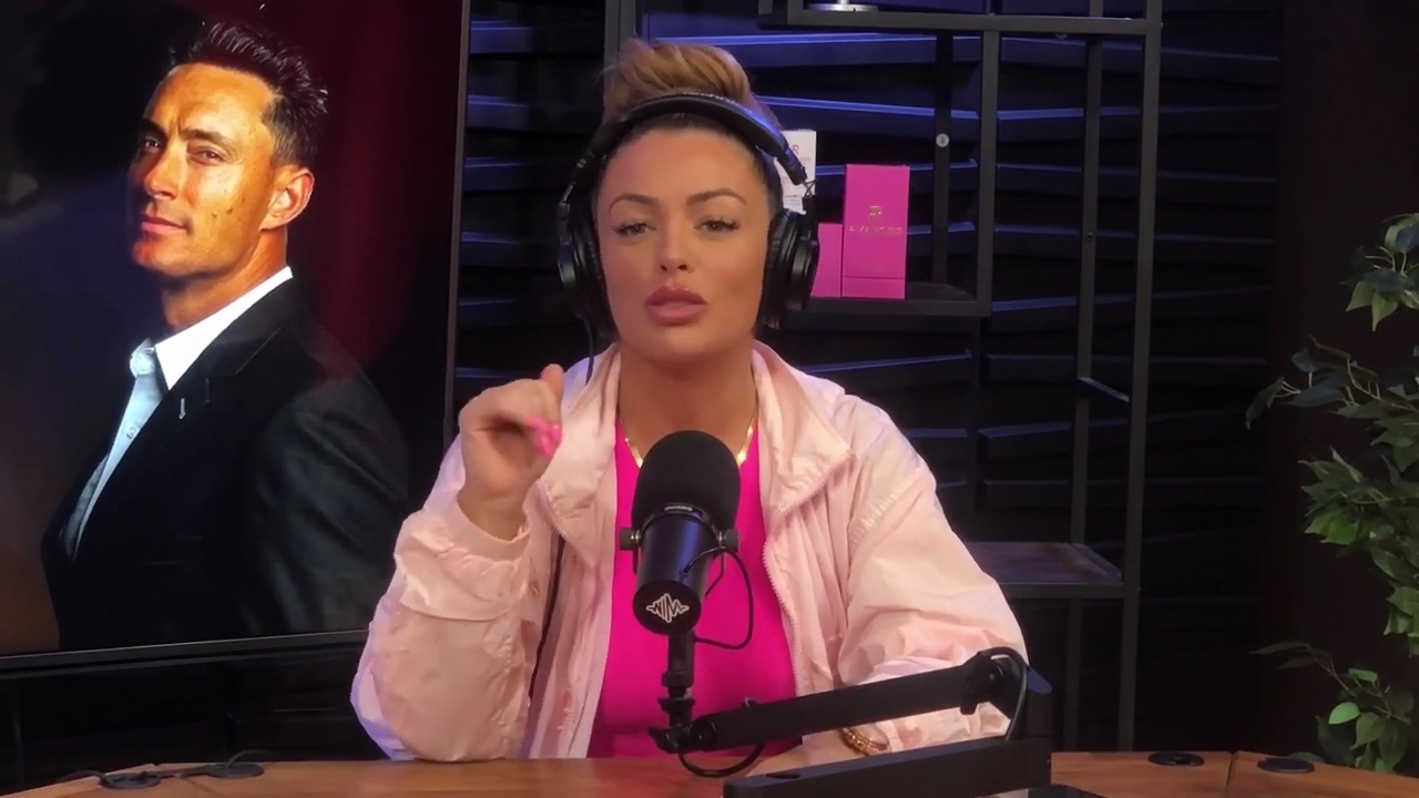 x2mate_com-Ep_16_-_Power_Alphas_Podcast__Relationship_Advice___Mandy_Saccomano__mp43400.jpg
