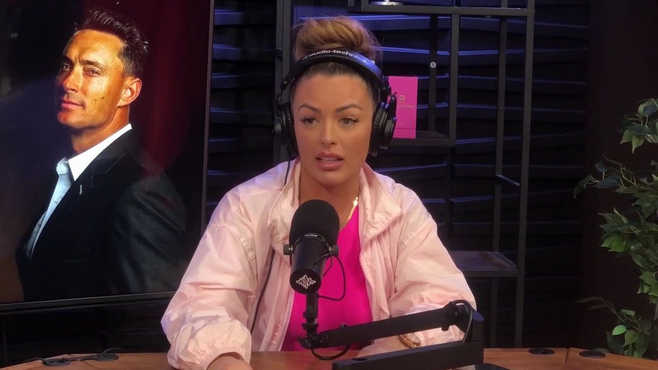 x2mate_com-Ep_16_-_Power_Alphas_Podcast__Relationship_Advice___Mandy_Saccomano__mp43522.jpg