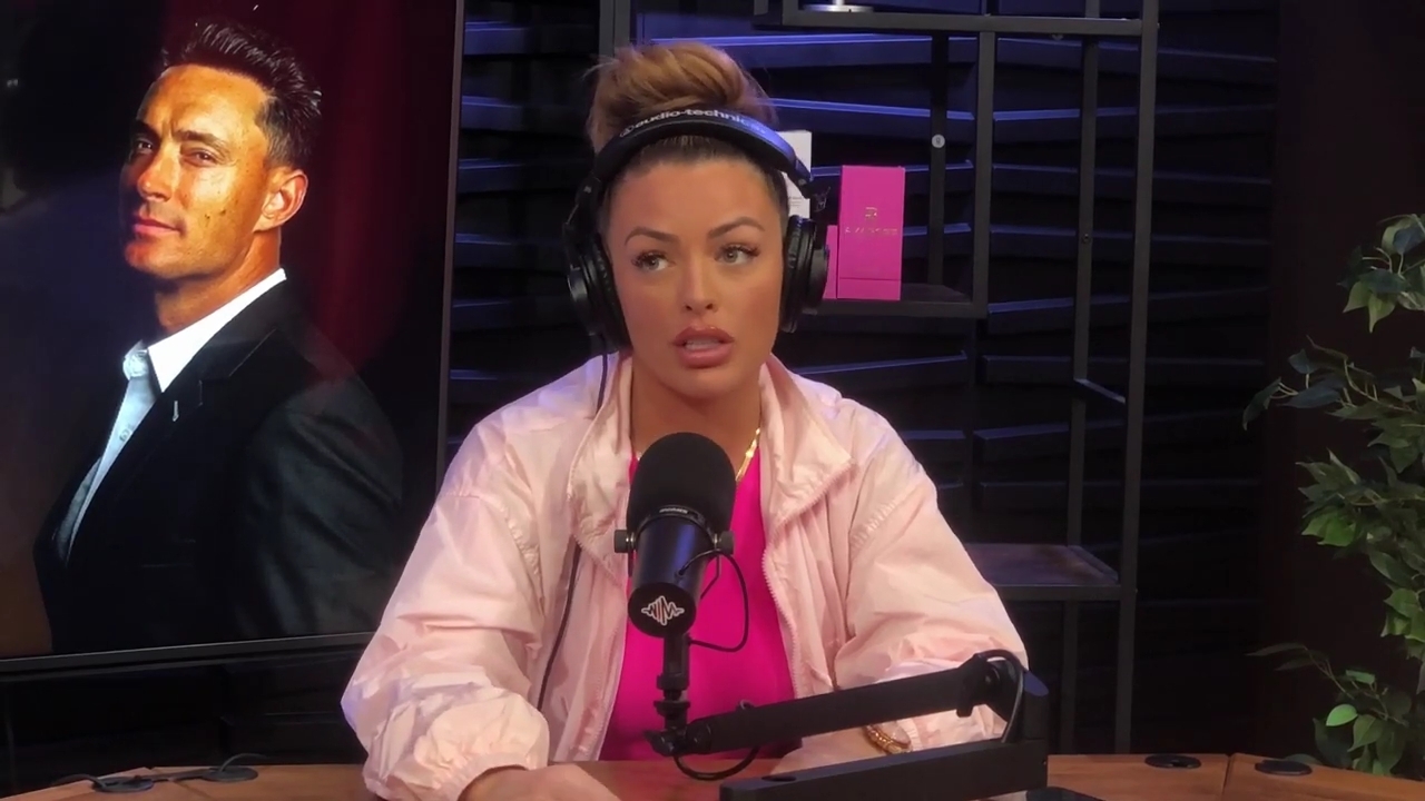 x2mate_com-Ep_16_-_Power_Alphas_Podcast__Relationship_Advice___Mandy_Saccomano__mp43523.jpg
