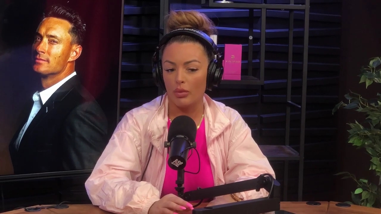 x2mate_com-Ep_16_-_Power_Alphas_Podcast__Relationship_Advice___Mandy_Saccomano__mp43527.jpg