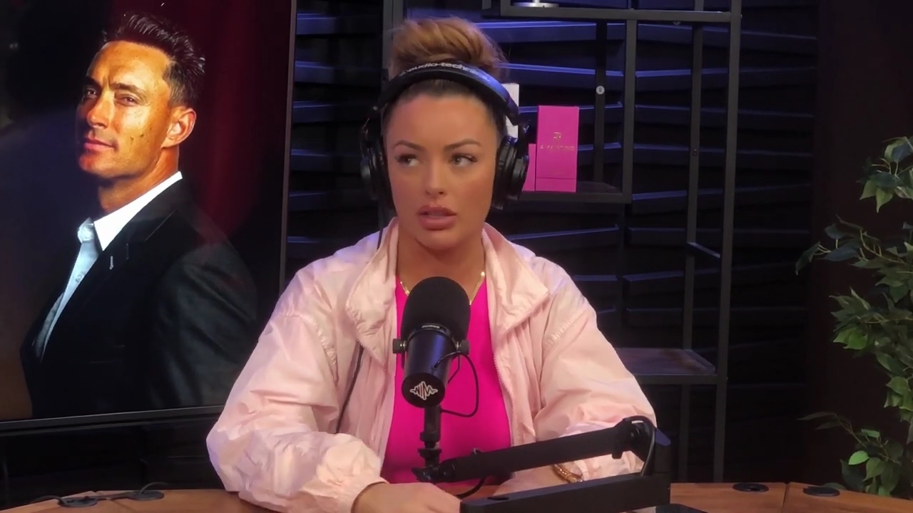 x2mate_com-Ep_16_-_Power_Alphas_Podcast__Relationship_Advice___Mandy_Saccomano__mp43530.jpg